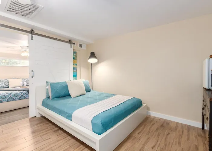 House Feel In The Desert Family Mini 2932